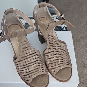 Tula Brown Women's Sandals